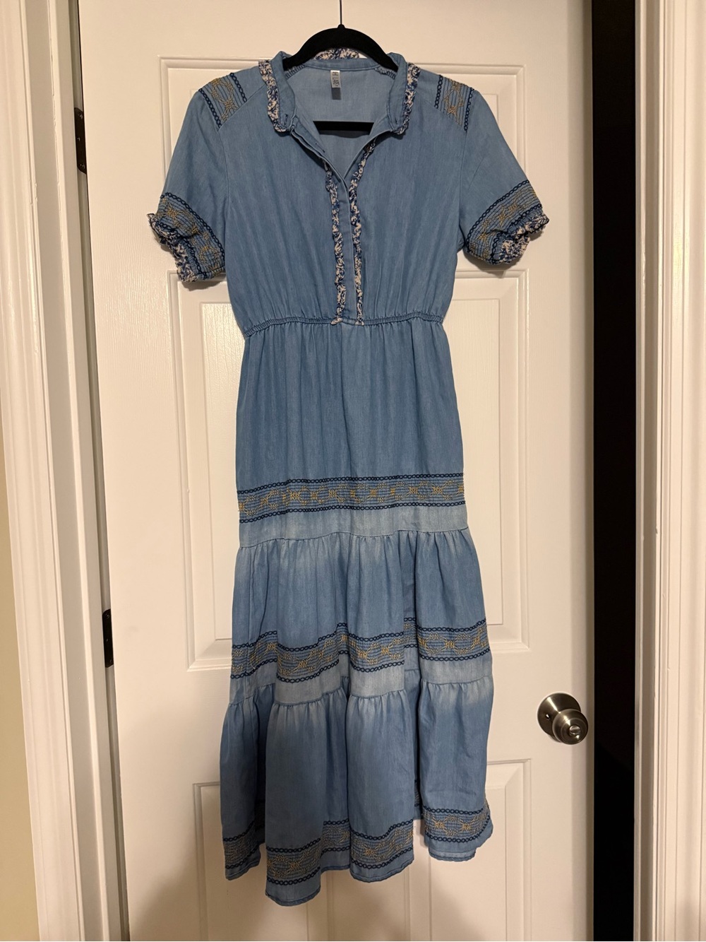 LAPIS Boho Embroidered Chambray Maxi Dress Blue Cotton Tiered M